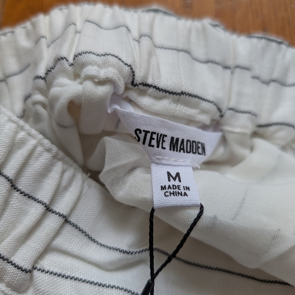 Nwt Steve Madden High Waist Pinstripe Shorts - Picture 4 of 12